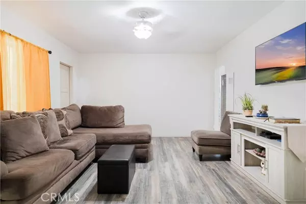 Santa Ana, CA 92703,1250 W Camile ST