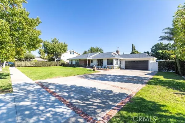 18812 Oak Ridge DR, North Tustin, CA 92705