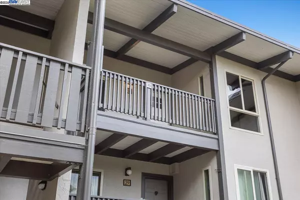 Castro Valley, CA 94546,19100 Crest Ave 30