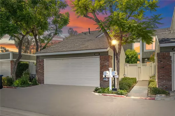 25061 SILVERLEAF LN, Laguna Hills, CA 92653