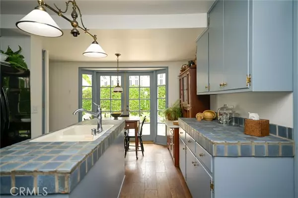 Huntington Beach, CA 92648,1102 Park ST