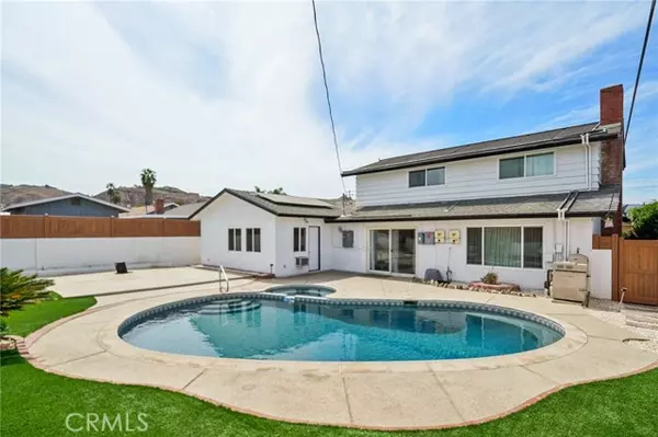 3585 Dixie LN, Riverside, CA 92503