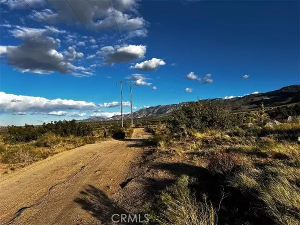 Lucerne Valley, CA 92356,0 Powerline RD