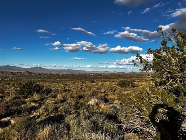 Lucerne Valley, CA 92356,0 Powerline RD