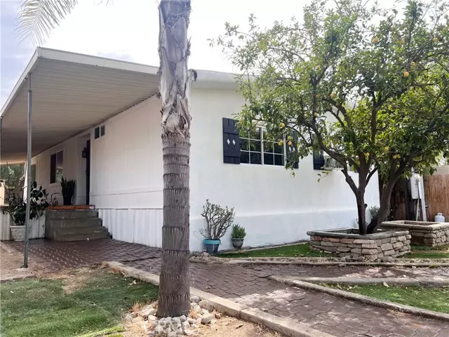 Perris, CA 92570,20415 Myron St