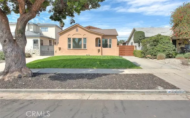 547 W 106th ST, Los Angeles, CA 90044