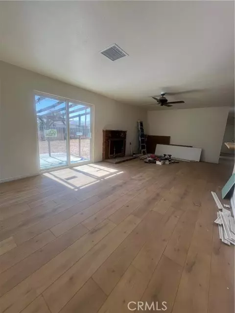 Mojave, CA 93501,16035 Q St
