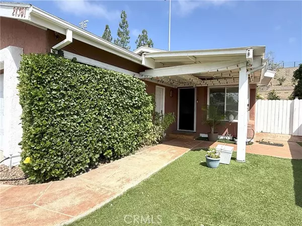 Mission Viejo, CA 92691,27391 Pinavete