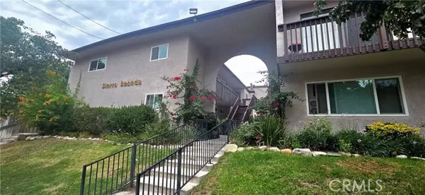 17847 Beneda LN 7, Canyon Country, CA 91351