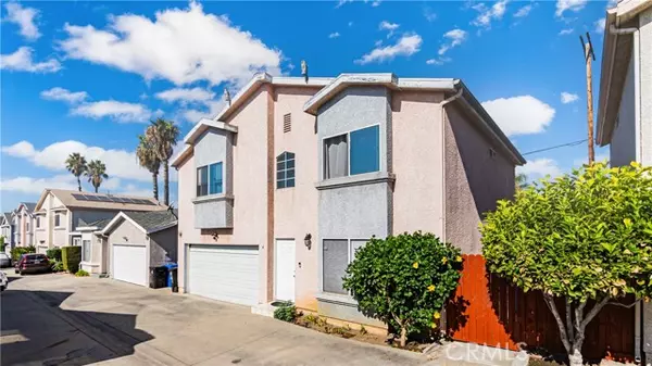 Pacoima, CA 91331,12120 Terra Bella St # 4