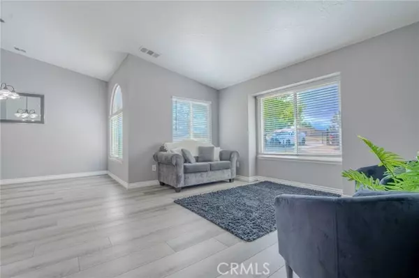 Hesperia, CA 92345,18106 Carob ST