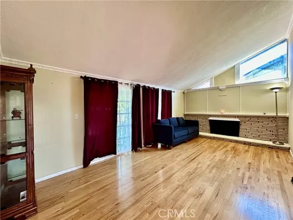 Anaheim, CA 92802,1828 S Ninth ST