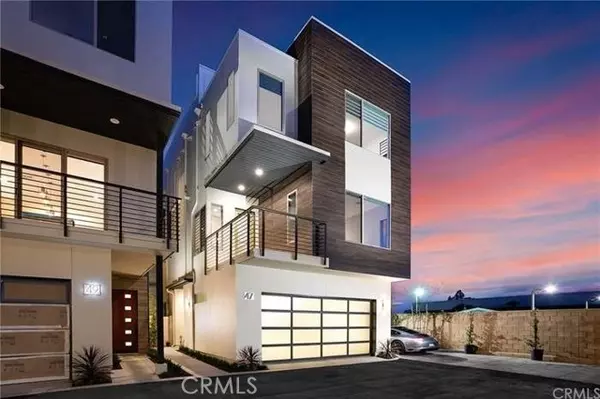 47 Ebb Tide CIR, Newport Beach, CA 92663