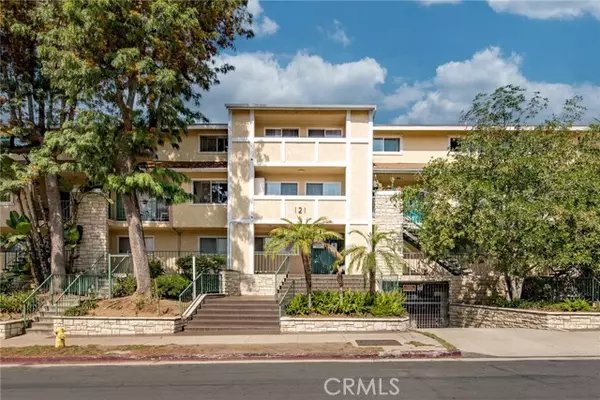 Glendale, CA 91206,121 Sinclair AVE 206