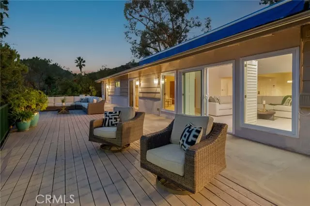 1660 Ferrari DR, Beverly Hills, CA 90210