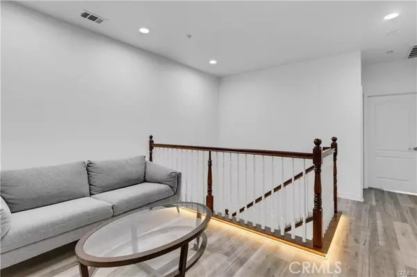 Azusa, CA 91702,750 S Azusa AVE B