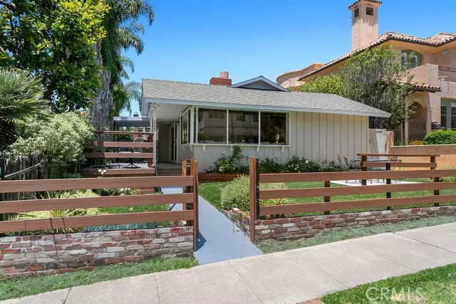 225 Iris AVE, Corona Del Mar, CA 92625