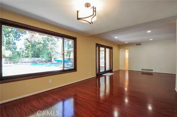 Sierra Madre, CA 91024,602 N Michillinda AVE