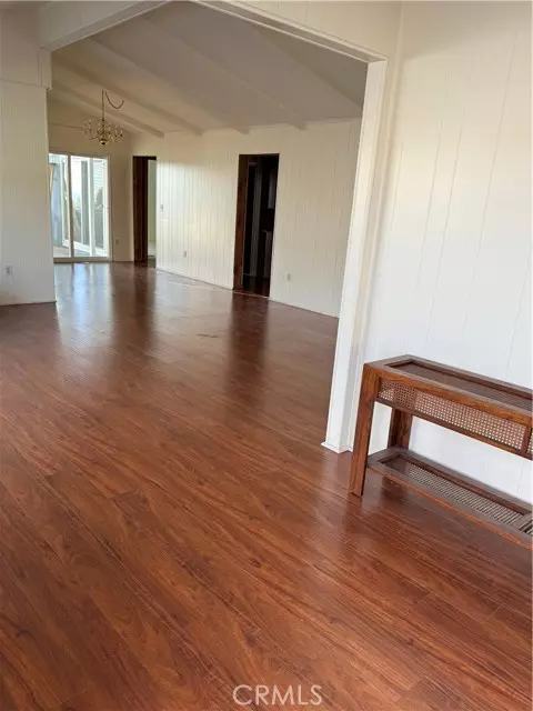 Sylmar, CA 91342,15455 Glenoaks BLD 226