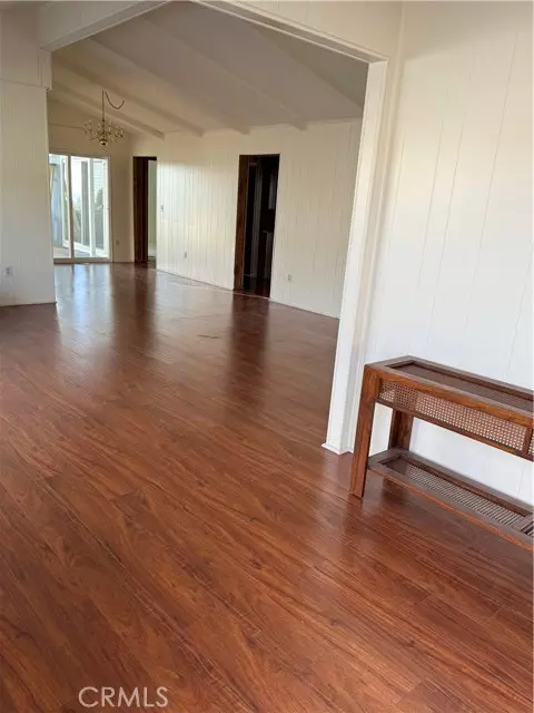 Sylmar, CA 91342,15455 Glenoaks BLD 226