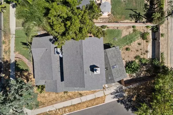 Reseda, CA 91335,19448 Kittridge ST