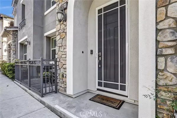 Simi Valley, CA 93063,2245 Rolling River LN 2
