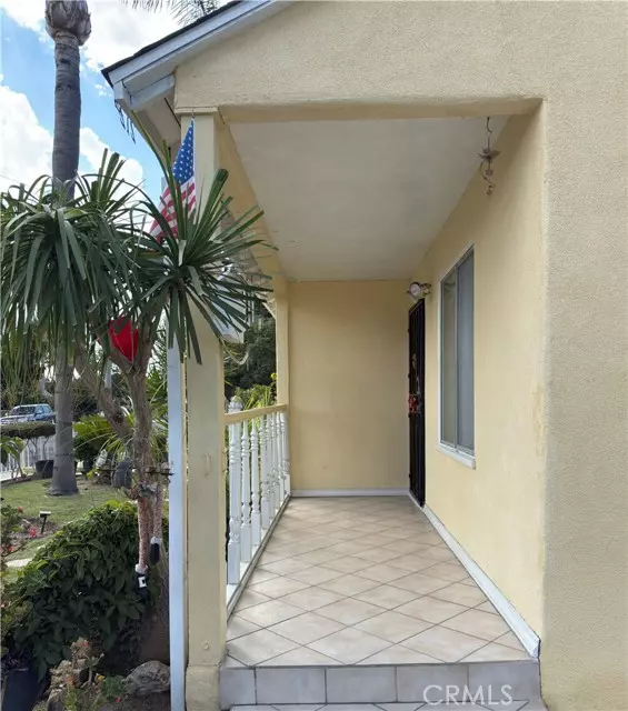 Santa Ana, CA 92707,2124 S Kilson DR