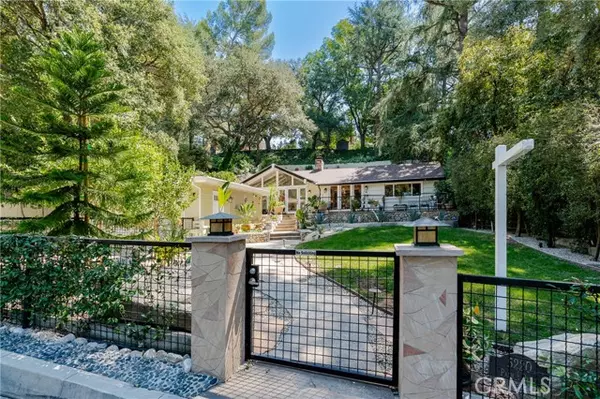 La Canada Flintridge, CA 91011,5220 Palm DR