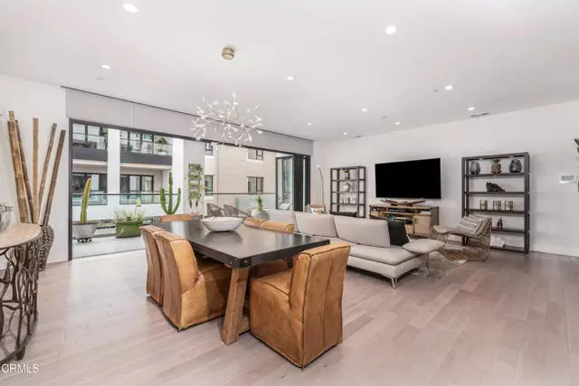 330 W Green ST 306, Pasadena, CA 91105