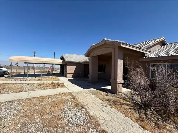 Phelan, CA 92371,12911 Corton