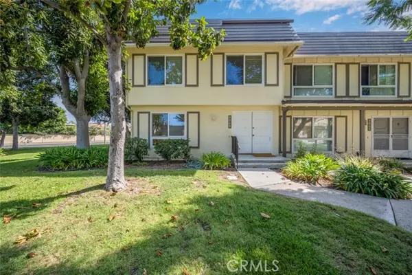 4068 Avenida Sevilla, Cypress, CA 90630