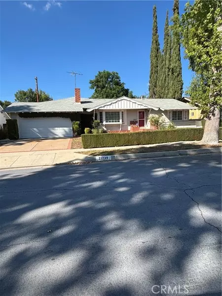 21739 Malden, Canoga Park, CA 91304