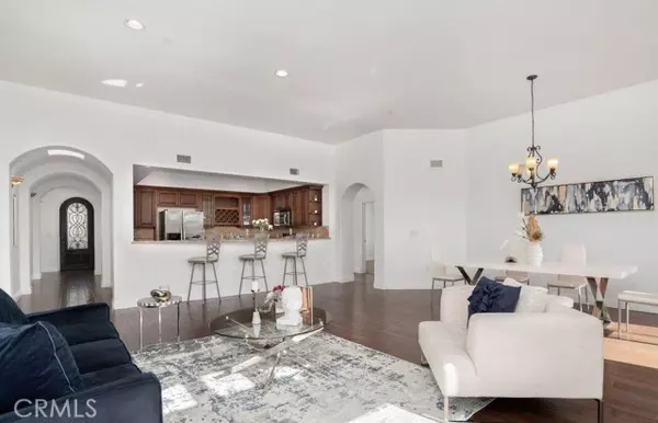 Los Angeles, CA 90025,1835 Barrington 202