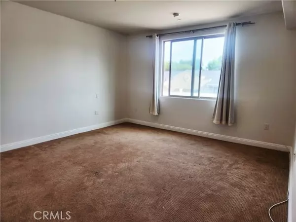 Los Angeles, CA 90025,1835 Barrington 202