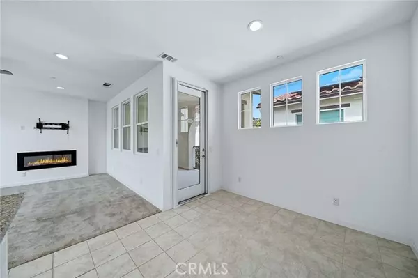 Loma Linda, CA 92373,26149 Park AVE 6