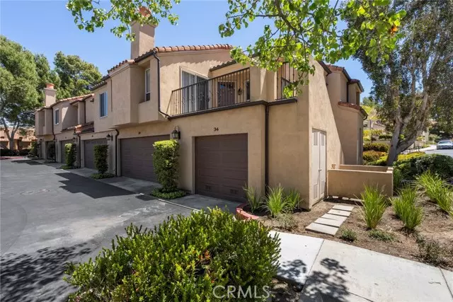 34 Corsica DR, Newport Beach, CA 92660