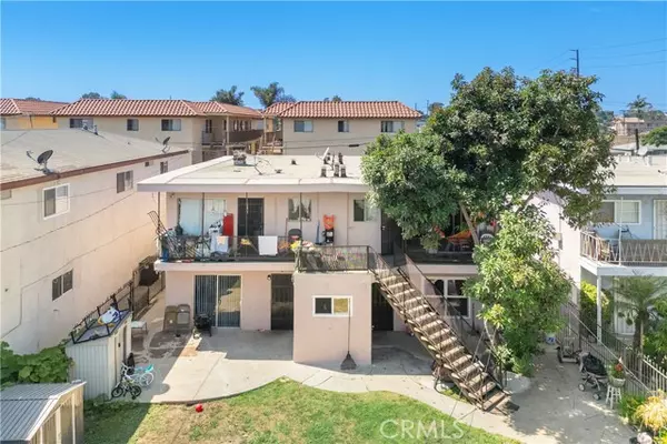 Hawthorne, CA 90250,12443 York AVE