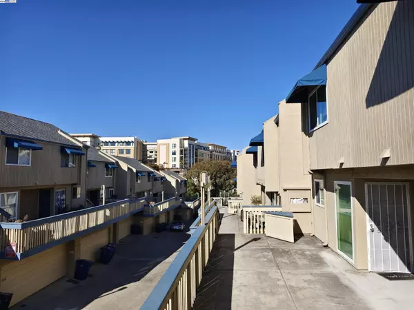 Hayward, CA 94541,1005 Imperial PL