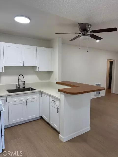 Long Beach, CA 90804,1041 Bennett