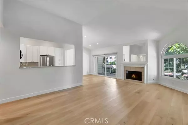 Huntington Beach, CA 92648,19401 Sunray Lane 206