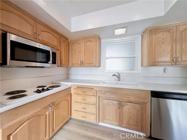 Northridge, CA 91324,18938 Prairie ST