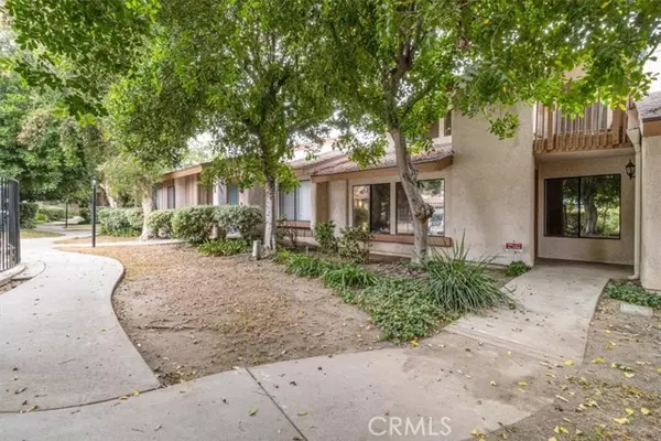 Canoga Park, CA 91304,8540 De Soto AVE 49