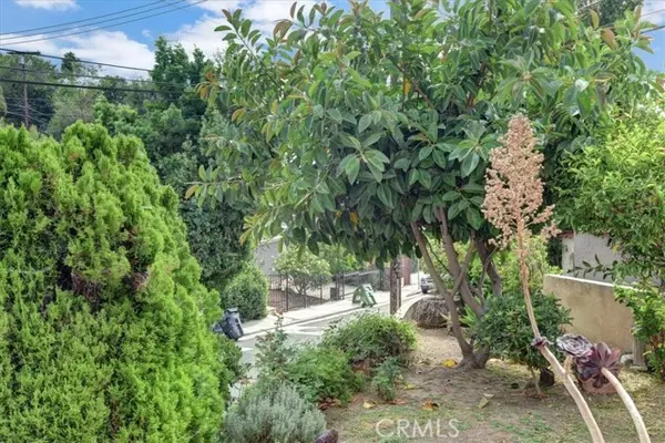 Los Angeles, CA 90027,4221 Hazel Kirk DR