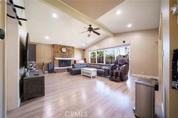La Mirada, CA 90638,14633 Los Fuentes
