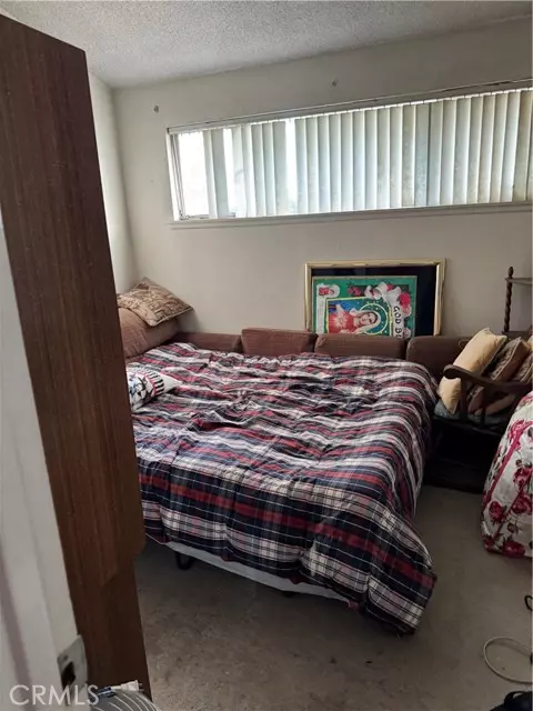 Buena Park, CA 90620,5917 Crescent AVE