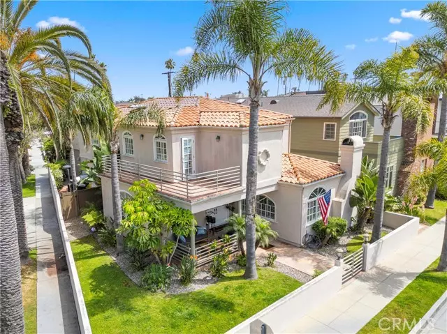 162 12th ST, Seal Beach, CA 90740