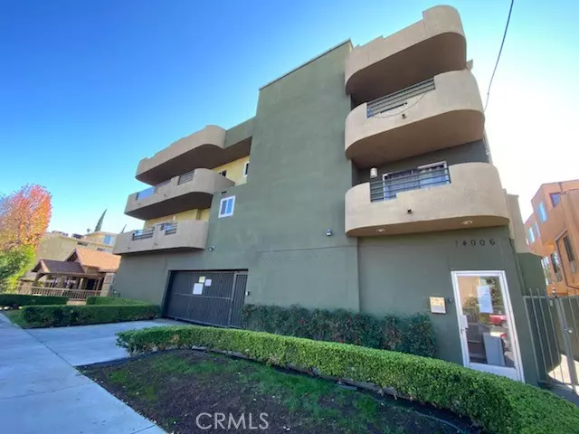 Van Nuys, CA 91405,14006 Vanowen