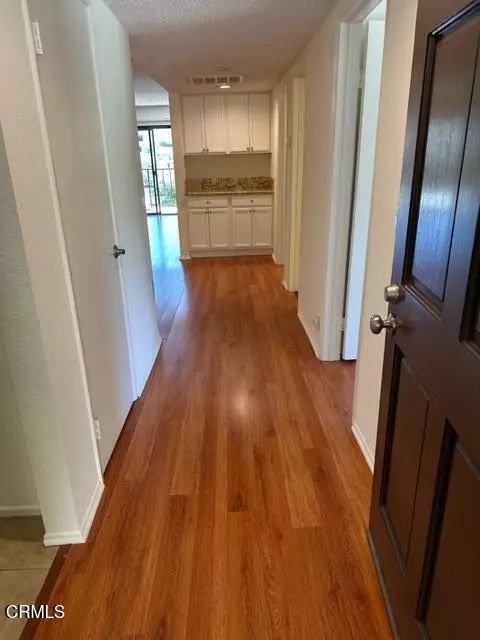 Glendale, CA 91206,336 N Louise ST 17