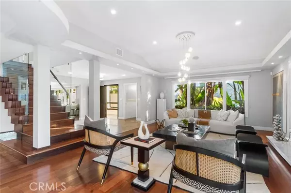 Los Angeles, CA 90046,7923 Electra DR