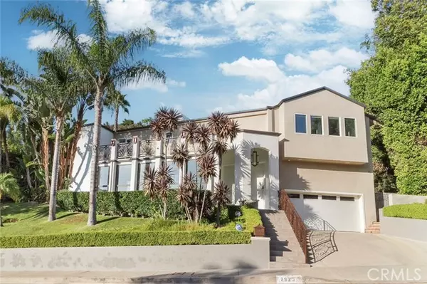 7923 Electra DR, Los Angeles, CA 90046